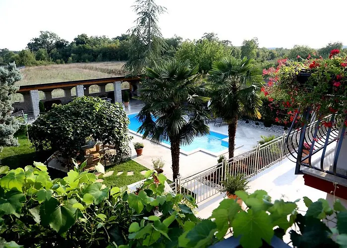 아파트 Max 브르사르